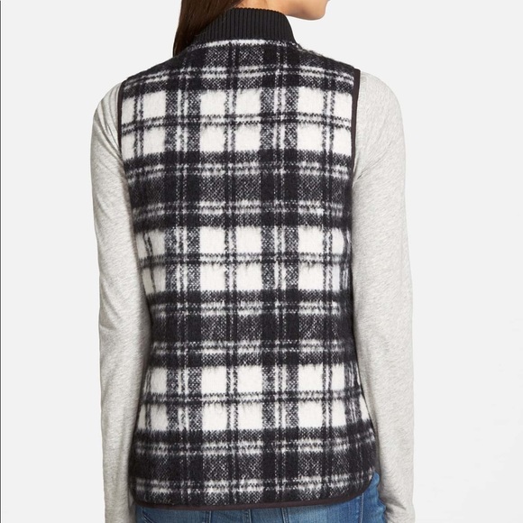 MADEWELL Reversible Vest in Copeland Plaid - Picture 6 of 11